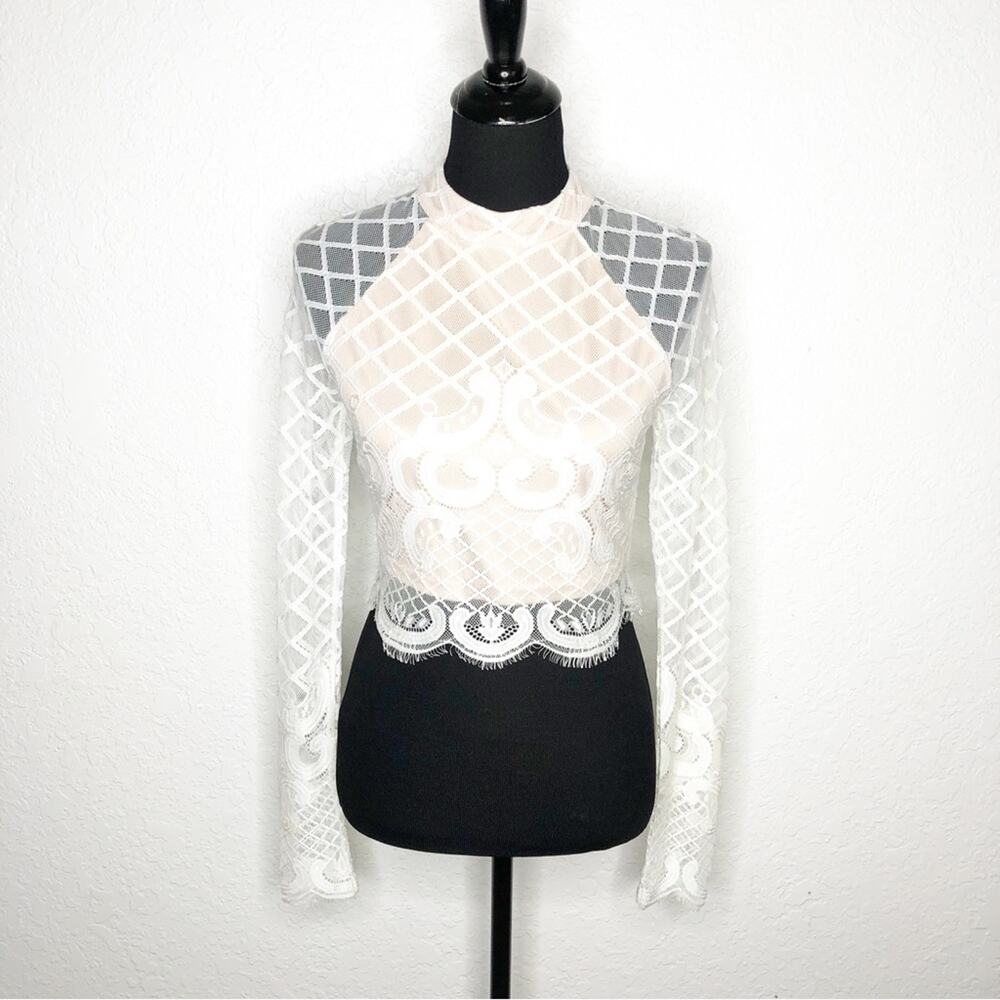 Blithe LA white cream nude lace crochet long‎ sleeve crop top size Small
